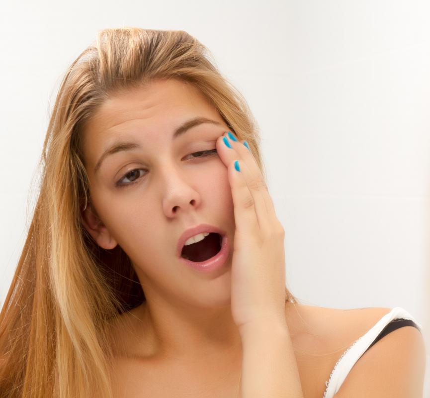 Drowsiness is one side effect of chicken collagen.