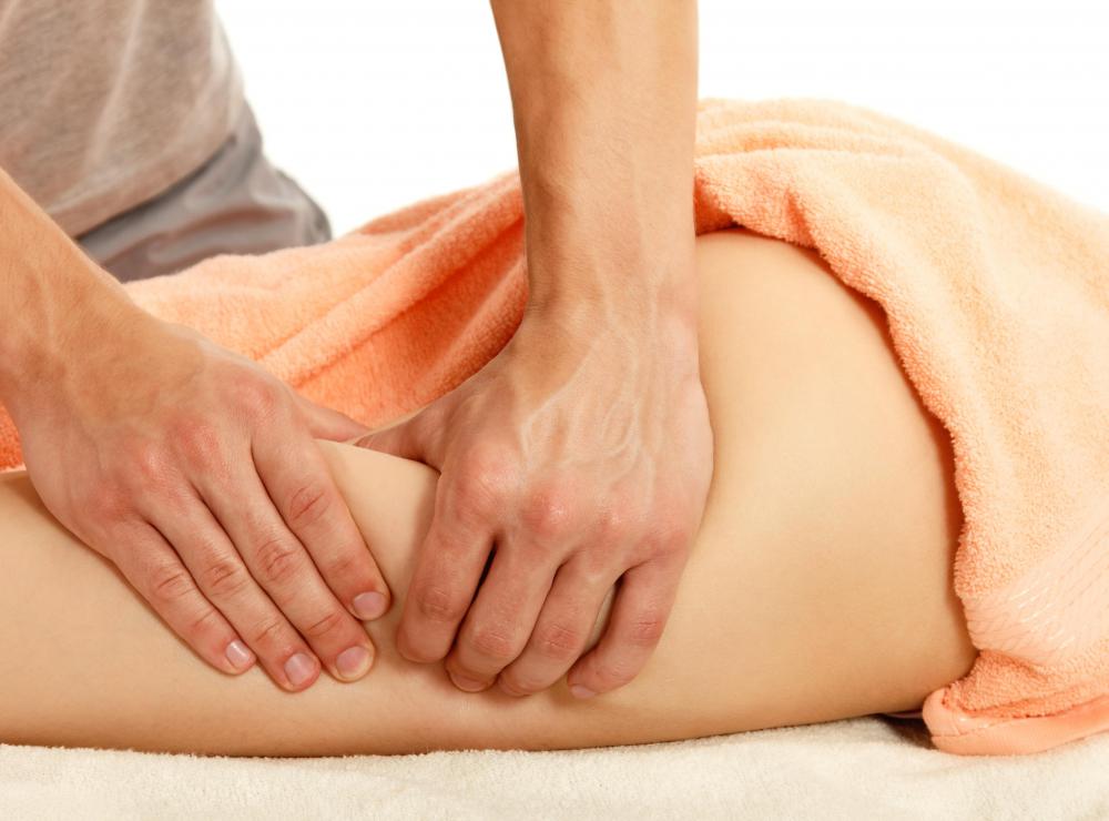 In addition to horse chestnut cream, leg massage is another way to benefit vein health.