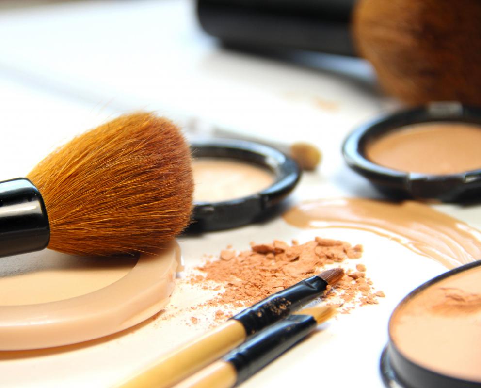 Sheer lipstick may be worn with sheer facial powder.
