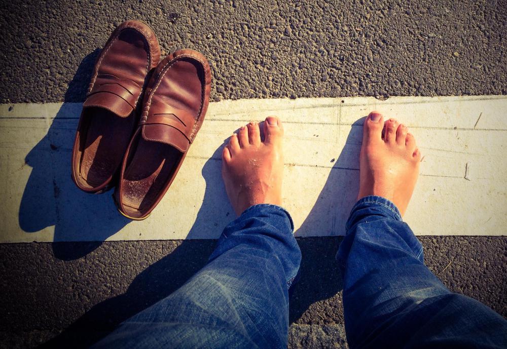 Plantar warts grow on the soles of the feet, and may be avoided by refraining from walking barefoot in public places.