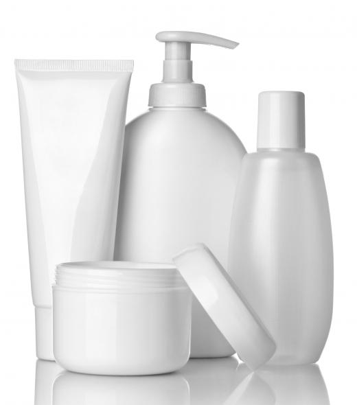 Very dry skin will probably not respond well to oil-free moisturizer.