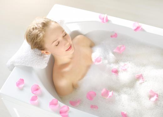 Shaving after a bath may help prevent razor burn on legs.