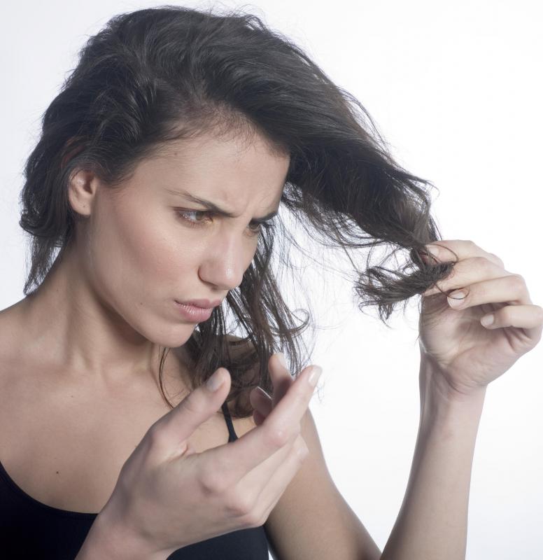 Horse shampoo is thought to eliminate split ends.