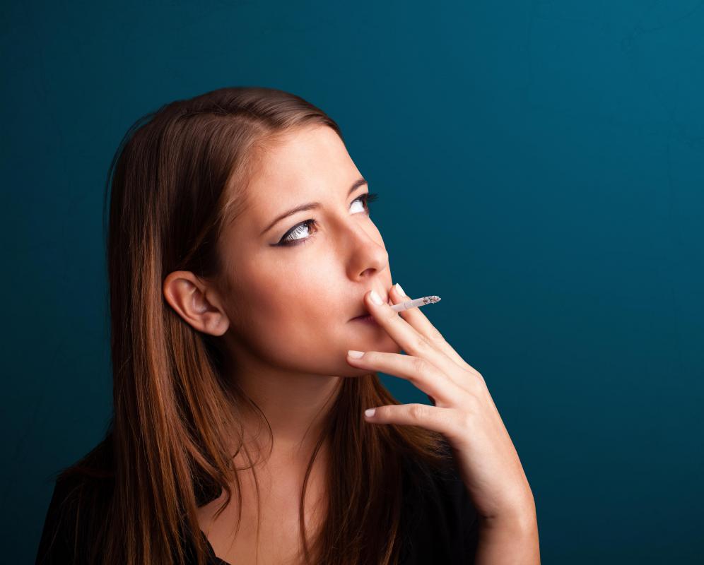 Quitting smoking may reduce a person's chances of developing dark lips.
