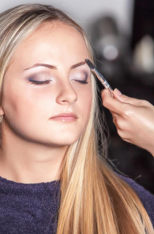 Soft filler brushes can be used to blend out color added by an eyebrow pencil for a more natural look.