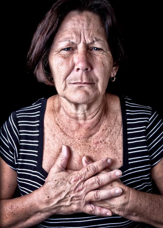 Side effects of chicken collagen may include heartburn.