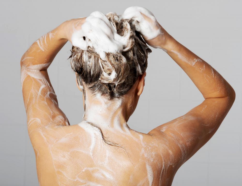 Use of harsh shampoos may cause a dry scalp.