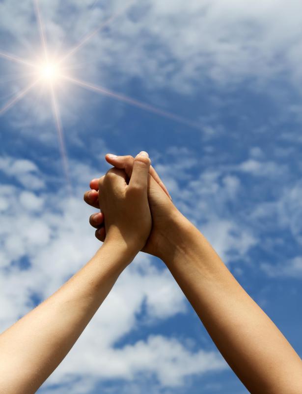 Nail powders may contain ingredients that enhance the color of nails in the sun.