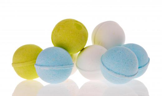 Many bath bomb molds produce round or spherical shaped bath bombs.