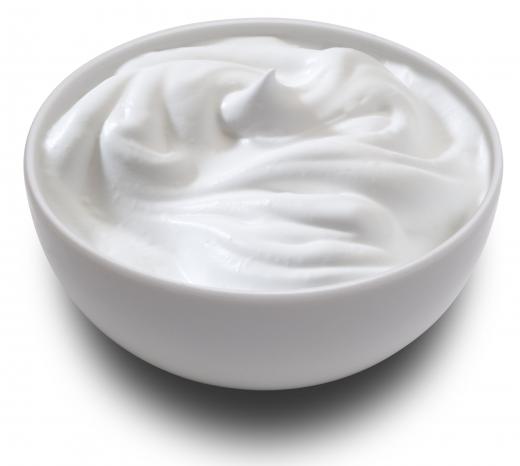 Yogurt can moisturize hair.