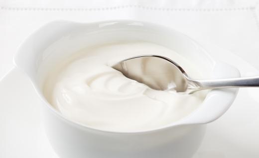 Plain yogurt can be combined with oatmeal for an exfoliant.