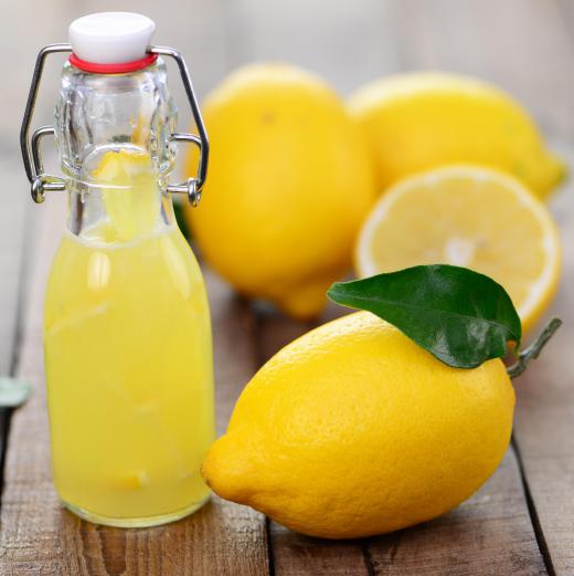 Lemon juice is sometimes used in an attempt to lighten freckles.