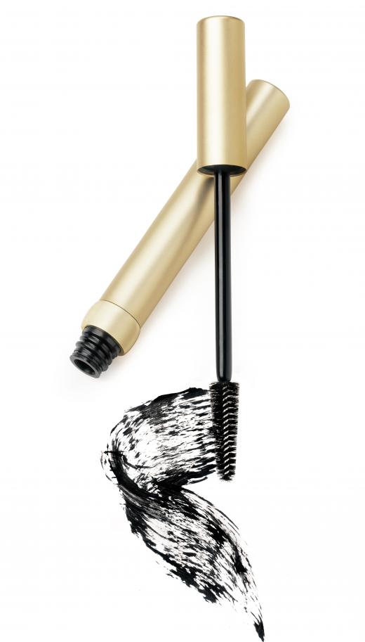 Hair mascara can be used to touch up roots.