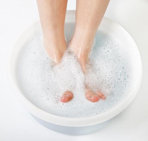 A foot soak, the beginning of a French pedicure.