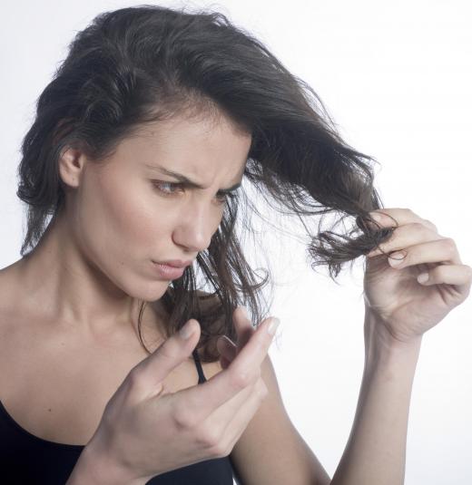 Garlic shampoo may eliminate split ends.