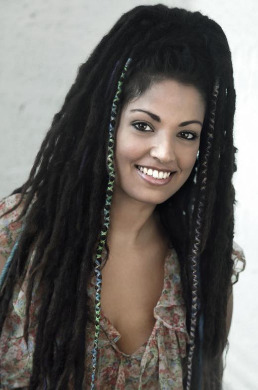 Comb twists can be used to form dreadlocks.