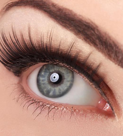 Mink eyelashes give a more natural appearance than man-made or synthetic eyelashes.